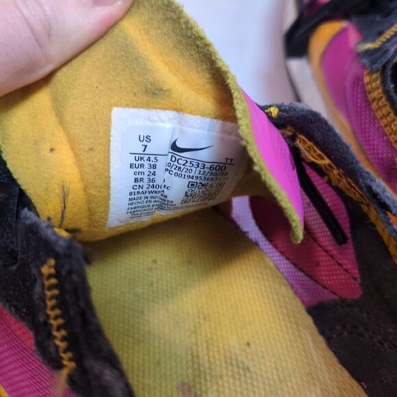 Nike Waffle 1 Active Fuschia Black Sneakers Shoes Women's 7 Run Walk Comfort - Picture 5 of 9